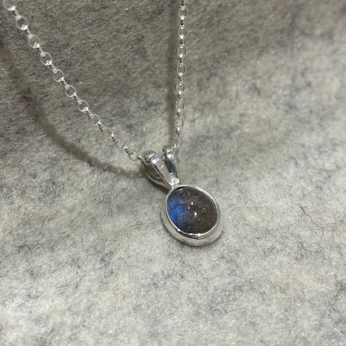 Candy Labradorite Oval Silver Pendant
