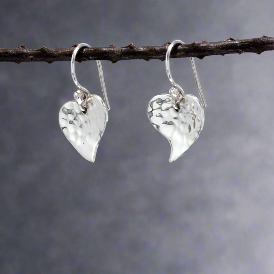 Croí Small Heart Hammered Silver Dangle Earrings
