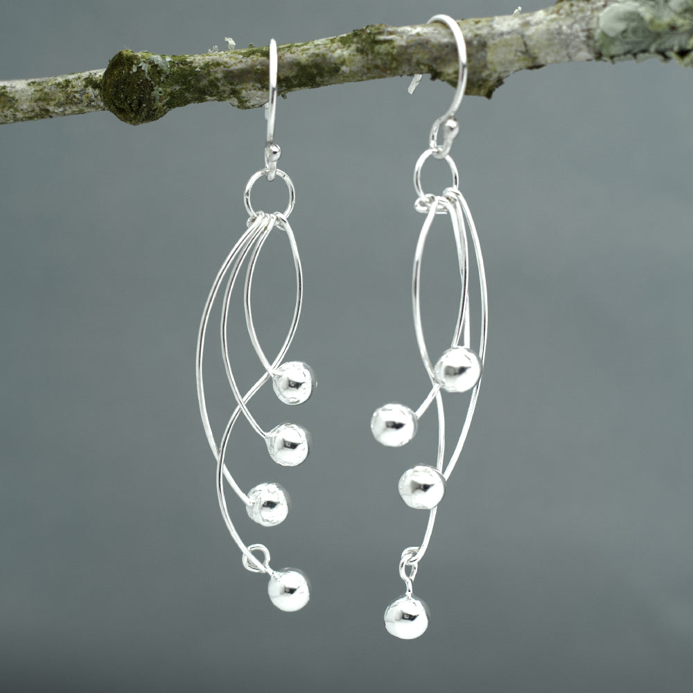 Áine Curved Wire Silver Bead Dangle Earrings