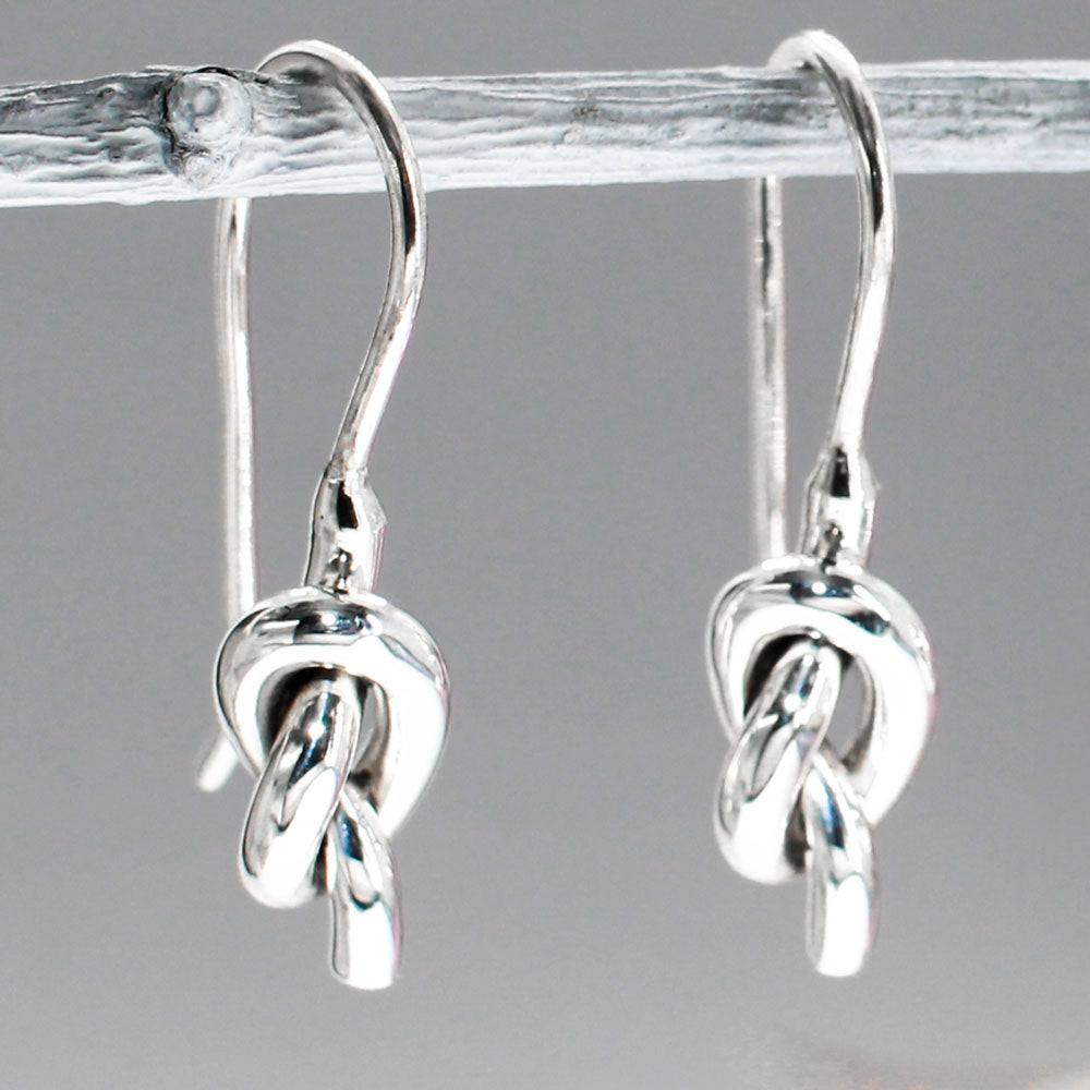 Aran Single Knot Silver Dangle Earrings