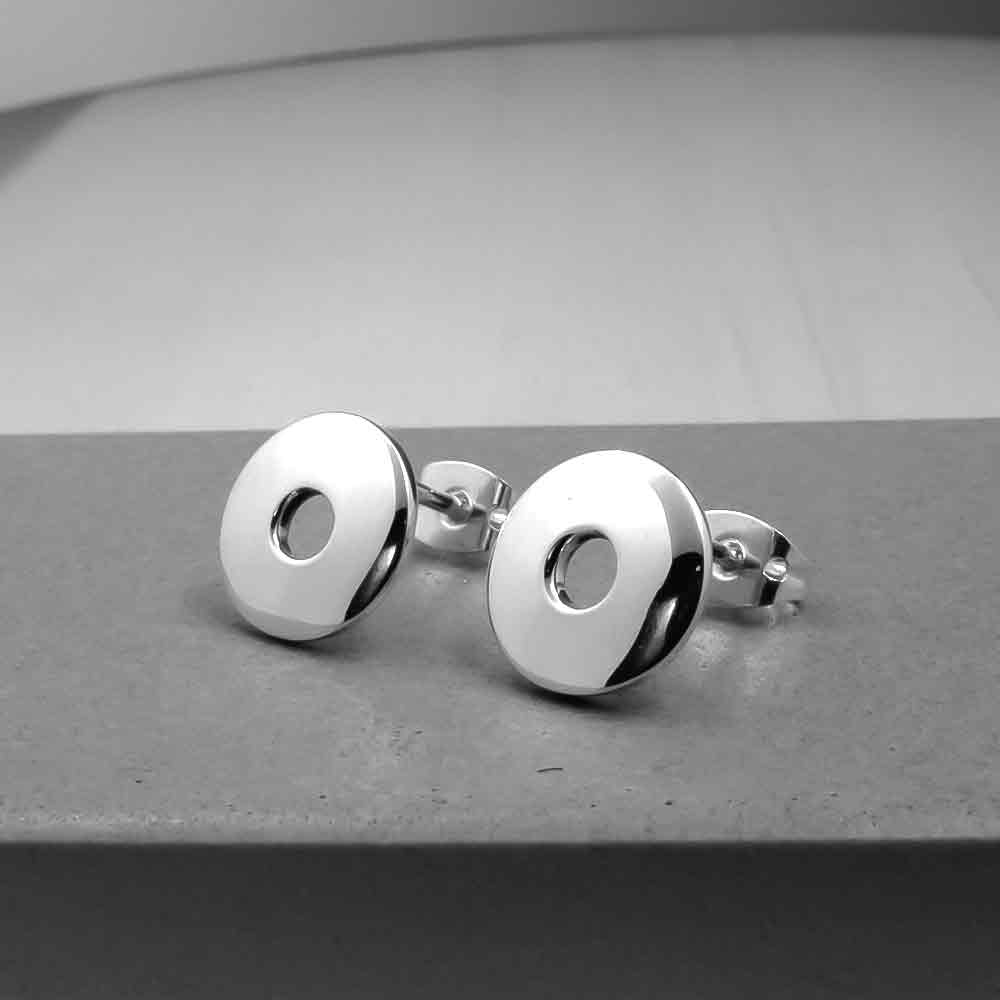 Artemis Small Off-Center Disc Silver Stud Earrings