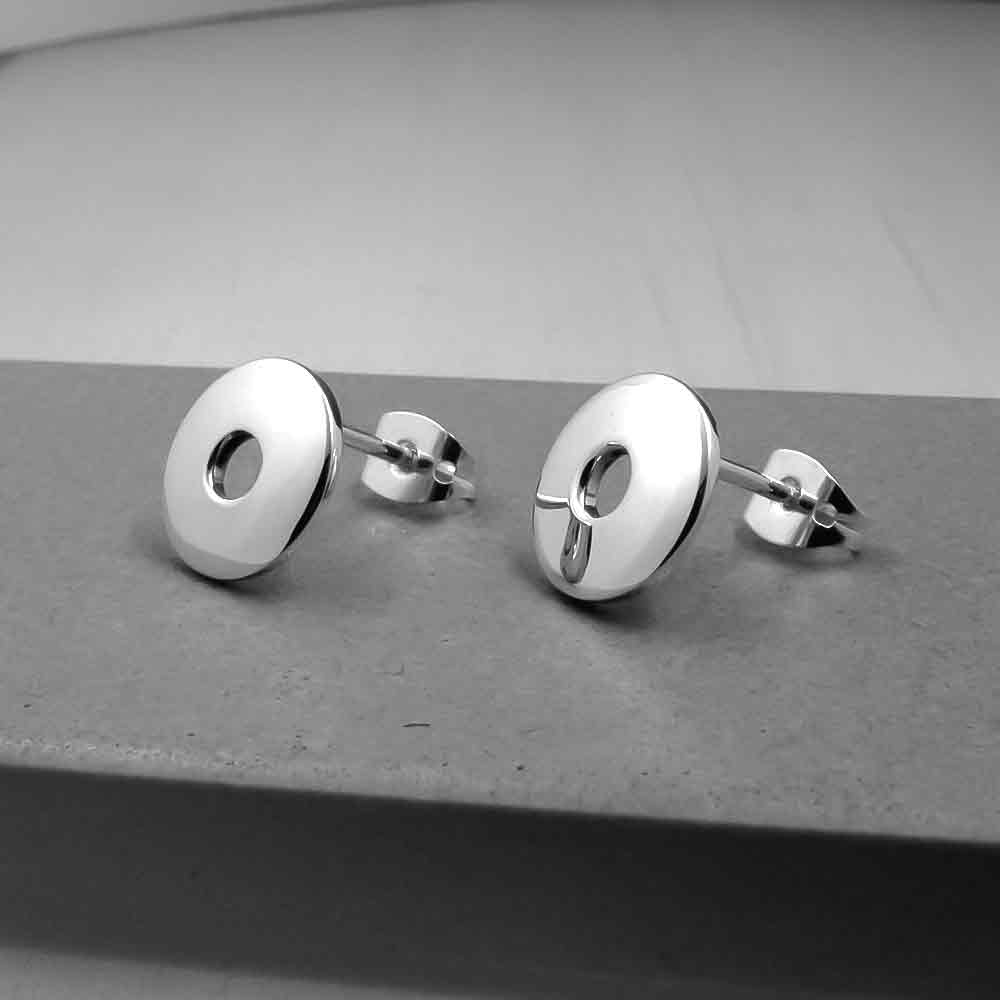 Artemis Small Off-Center Disc Silver Stud Earrings
