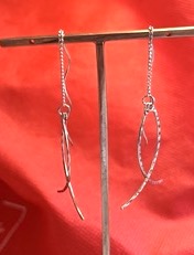 Áine Arc Threader Silver Dangle Earrings