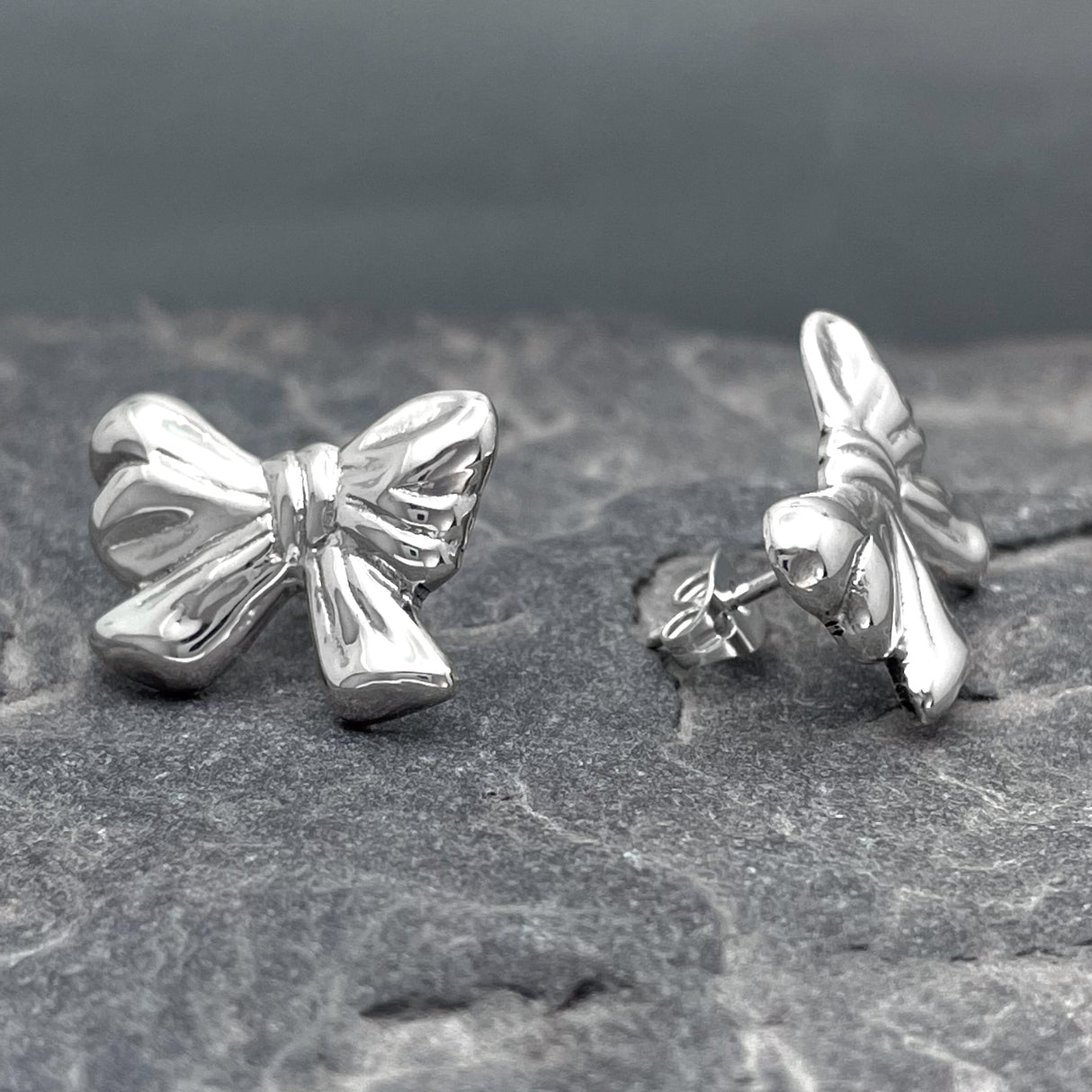 Piccoli Bow Silver Ireland Stud Earrings