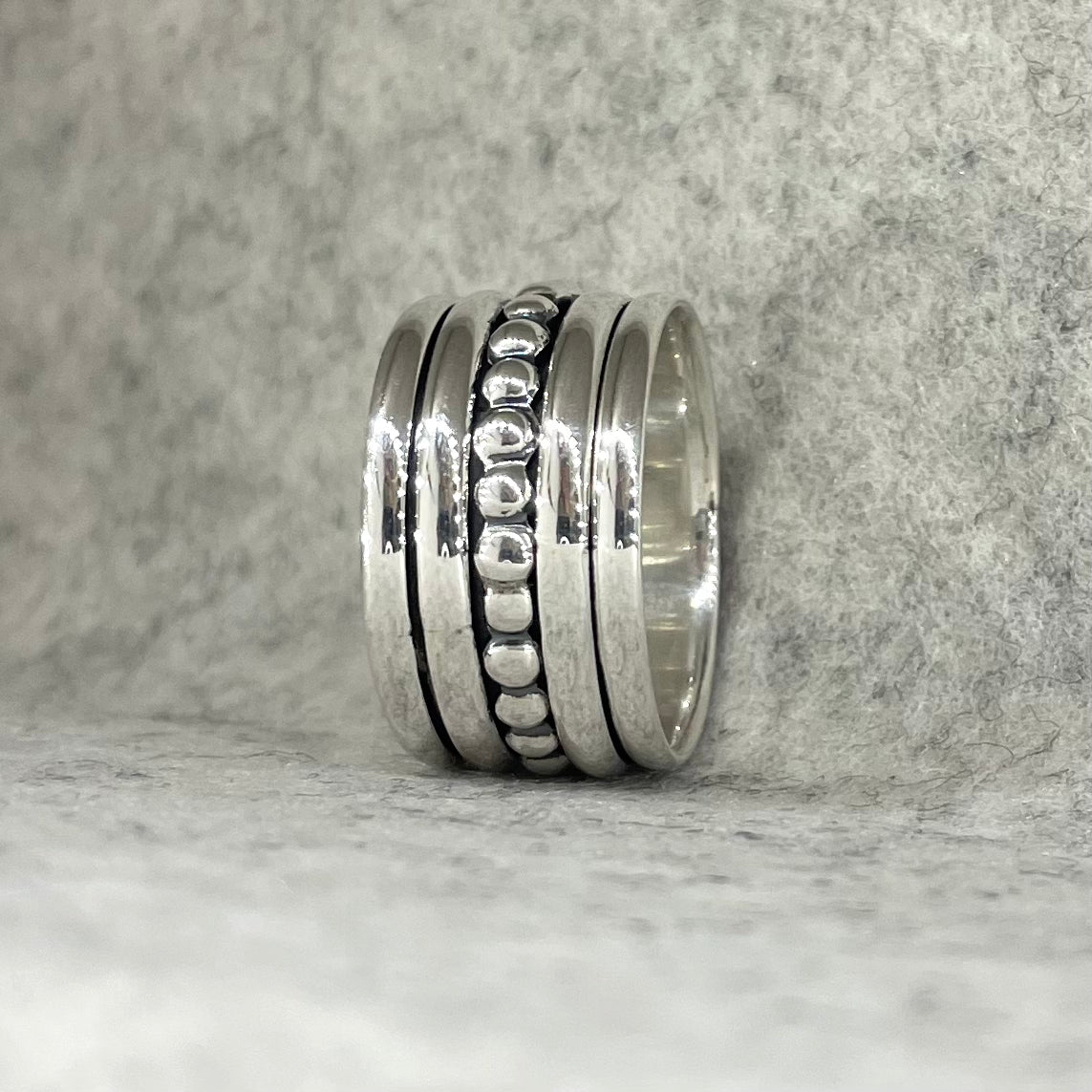Tara Crown Spinning Silver Wide Ring