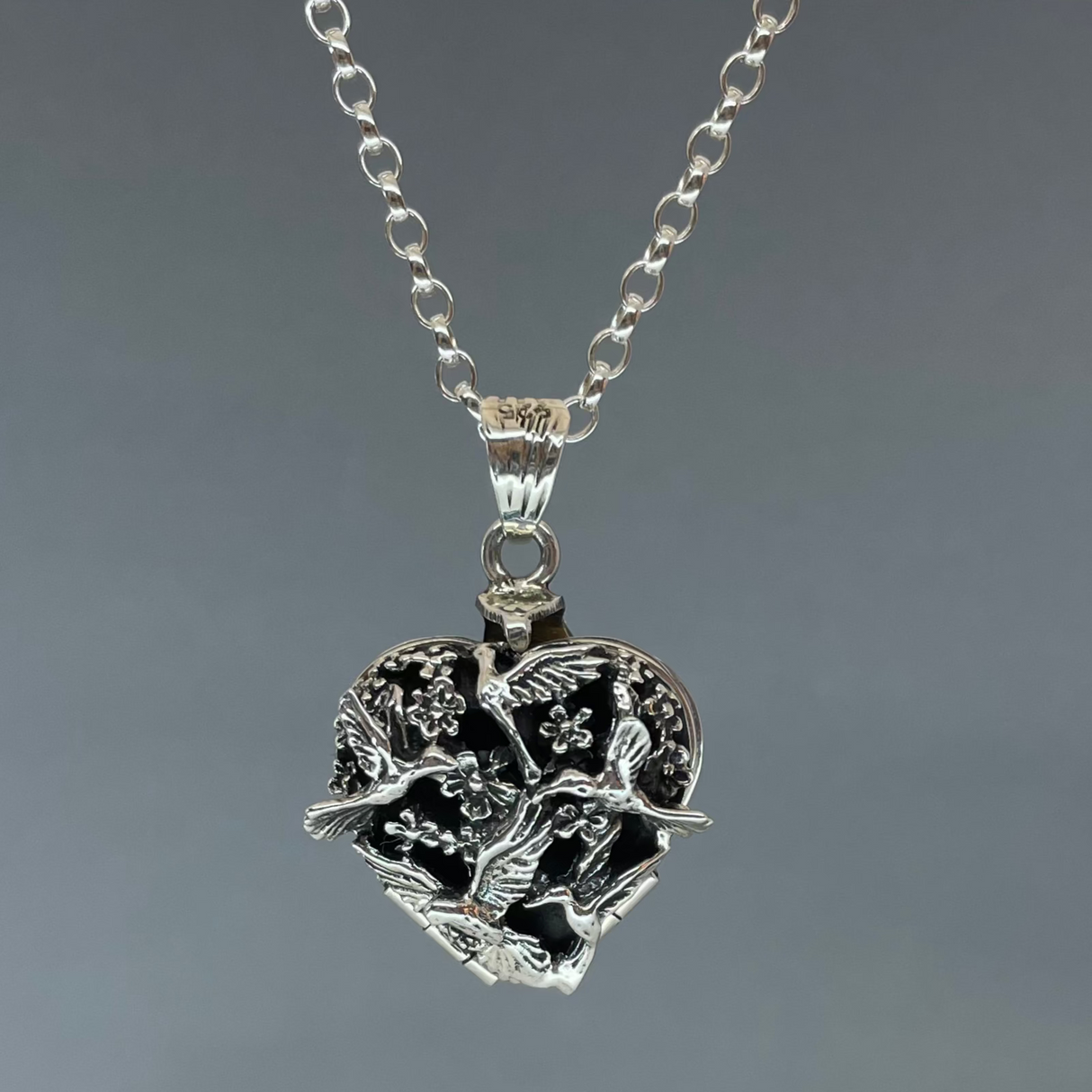 Croí Heart Locket Silver Pendant with Hummingbirds & Flowers