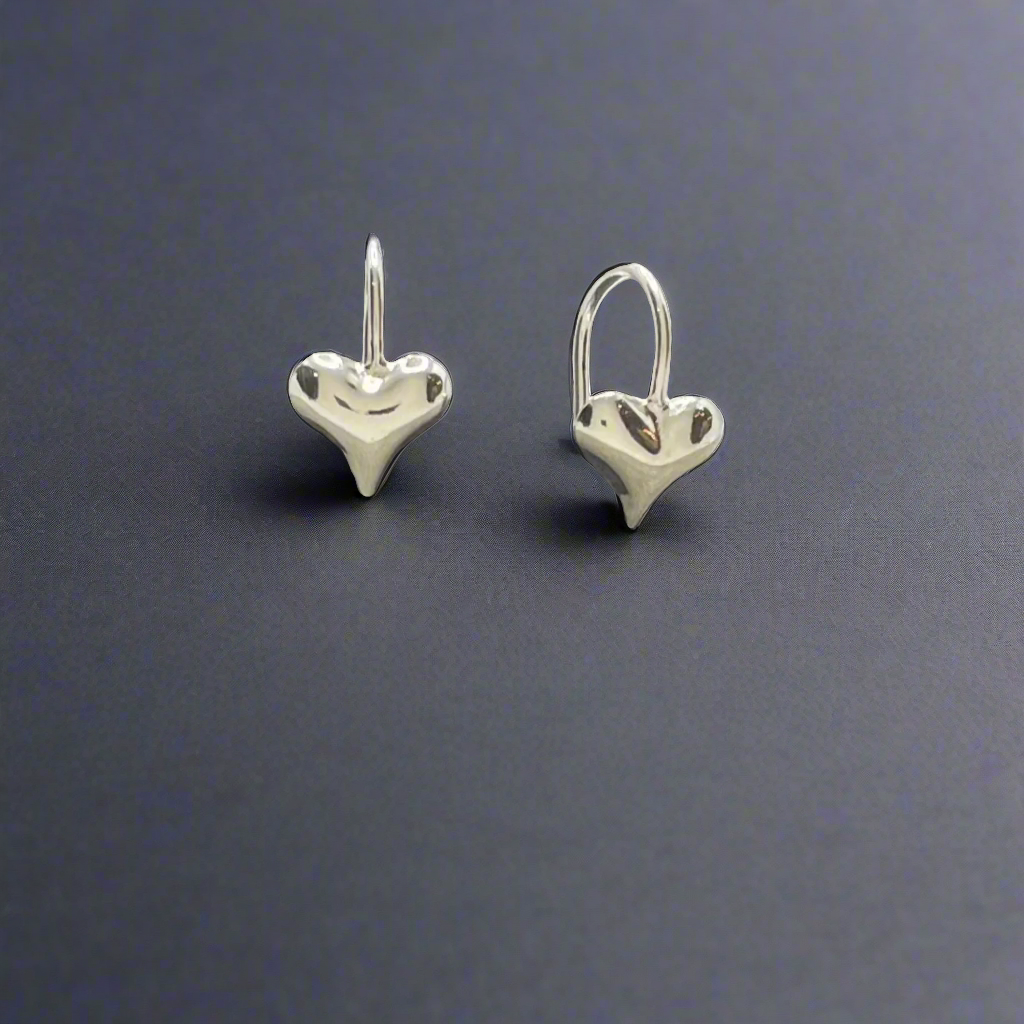 Croí Petite Puffy Hanging Heart Silver Dangle Earrings