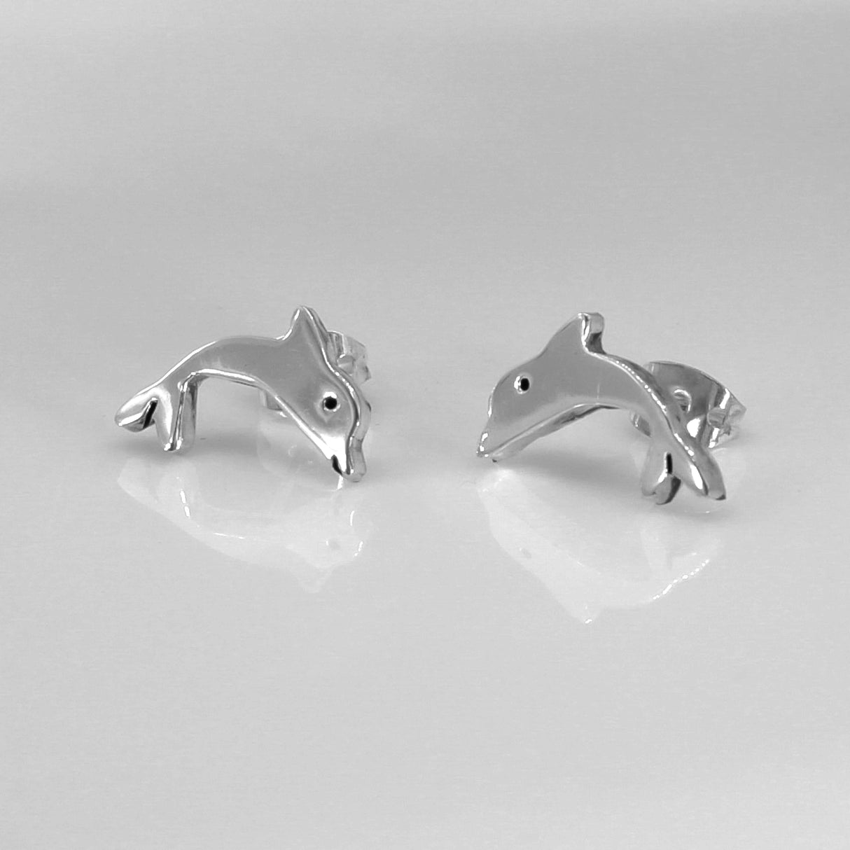 Memento Dolphin Silver Stud Earrings