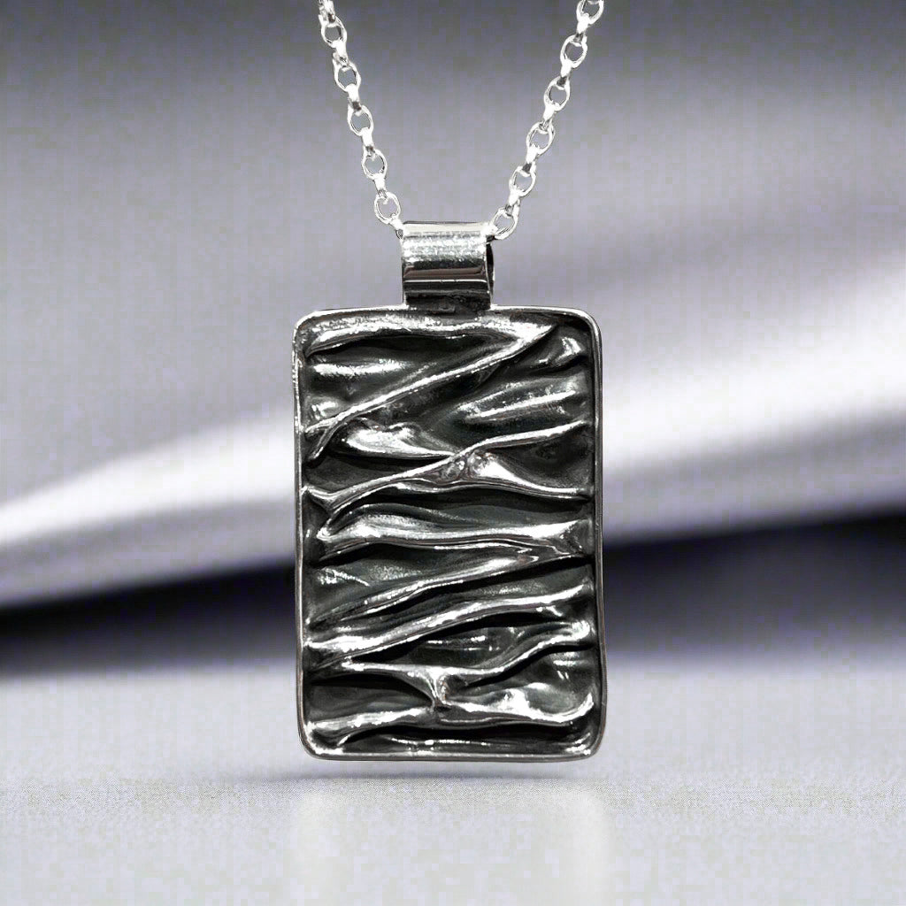 Uisce Corrugated Oxidised Rectangle Silver Pendant