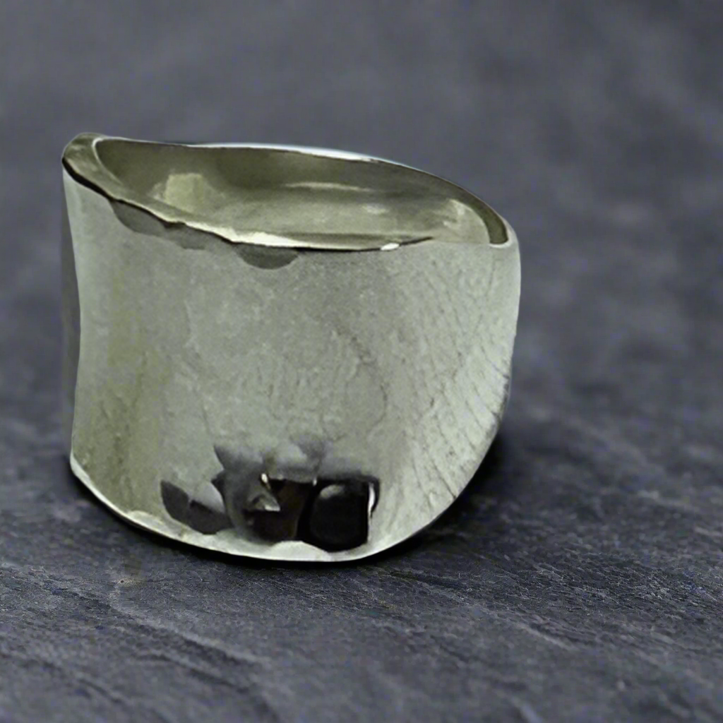 Tara Chunky Square Silver Ring with Hammered Top