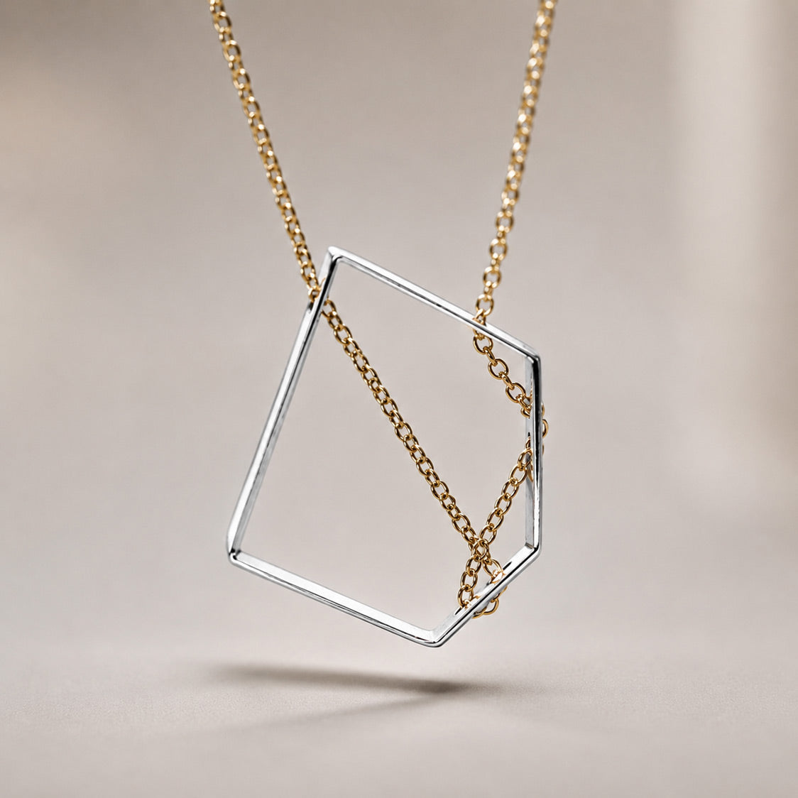 SAHA Quartz Outline Silhouette Silver Pendant