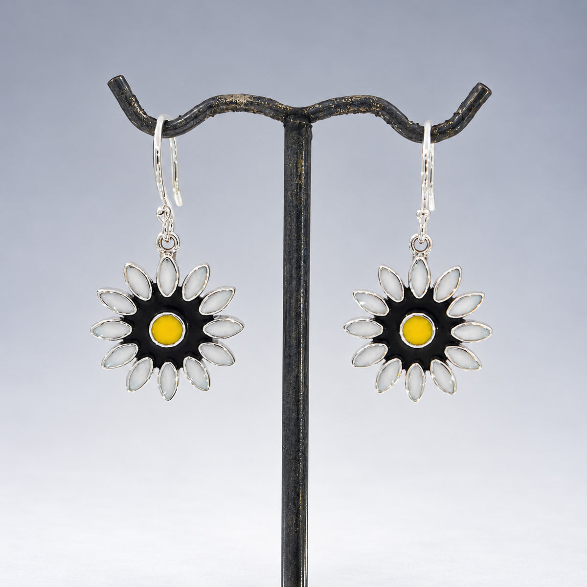 Sleveen White Petals with Yellow Centre Daisy Flower Silver Dangle Earrings