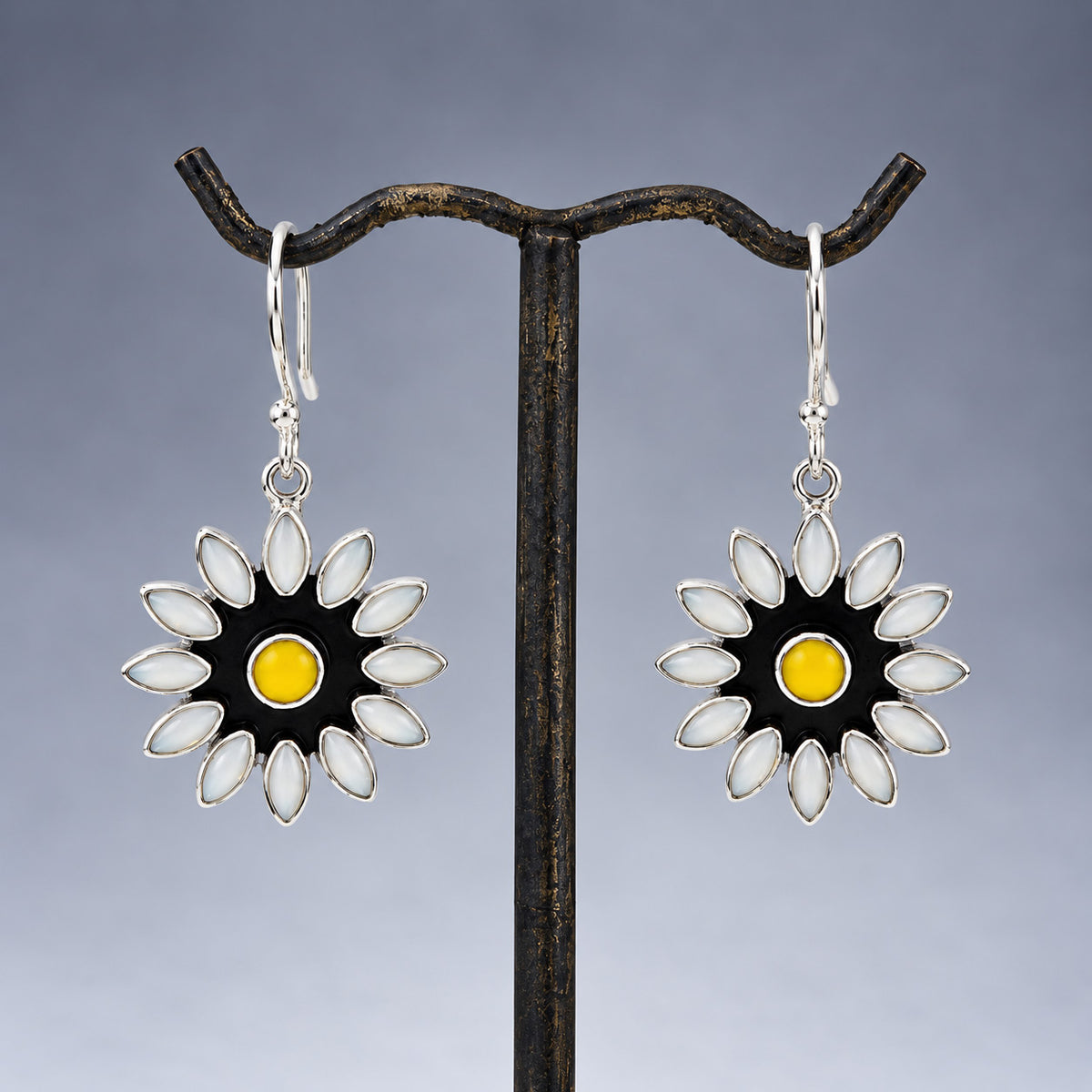 Sleveen White Petals with Yellow Centre Daisy Flower Silver Dangle Earrings