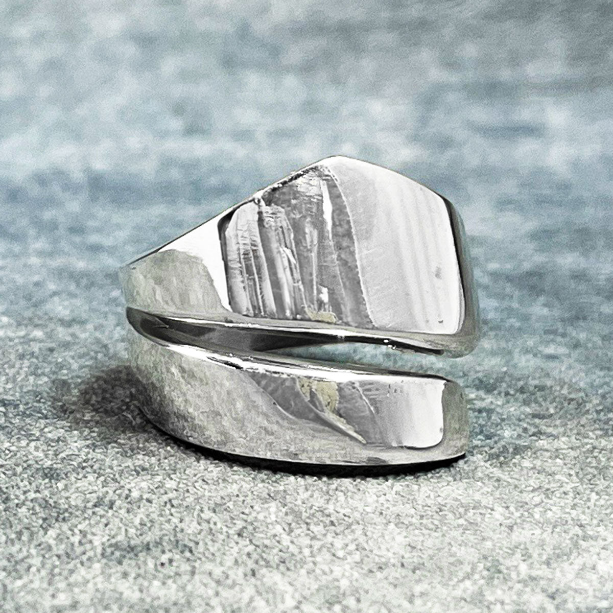 Uisce - Angled Wave Smooth Adjustable Silver Ring