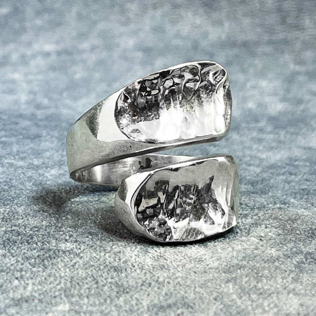 Uisce - Flat Wave Hammered Adjustable Silver Ring