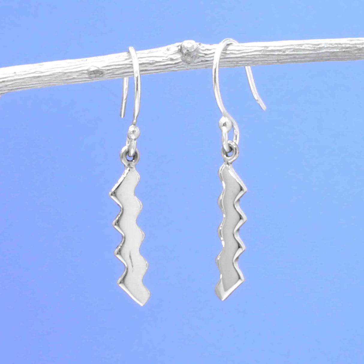 Éire Wild Atlantic Way Emblem Silver Dangle Earrings