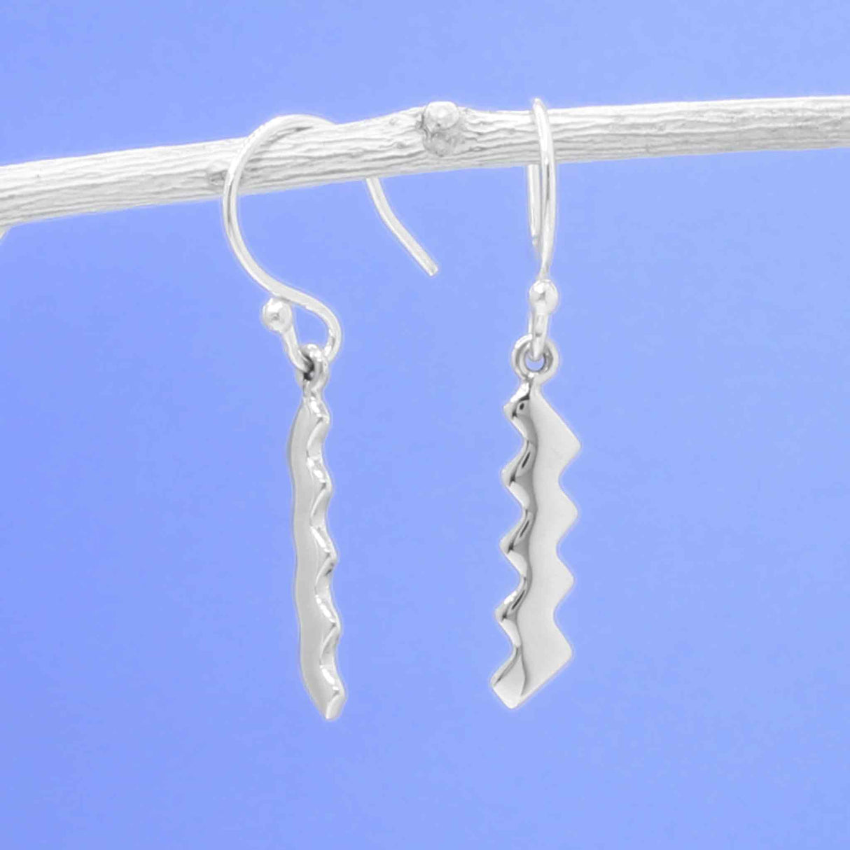 Éire Wild Atlantic Way Emblem Silver Dangle Earrings