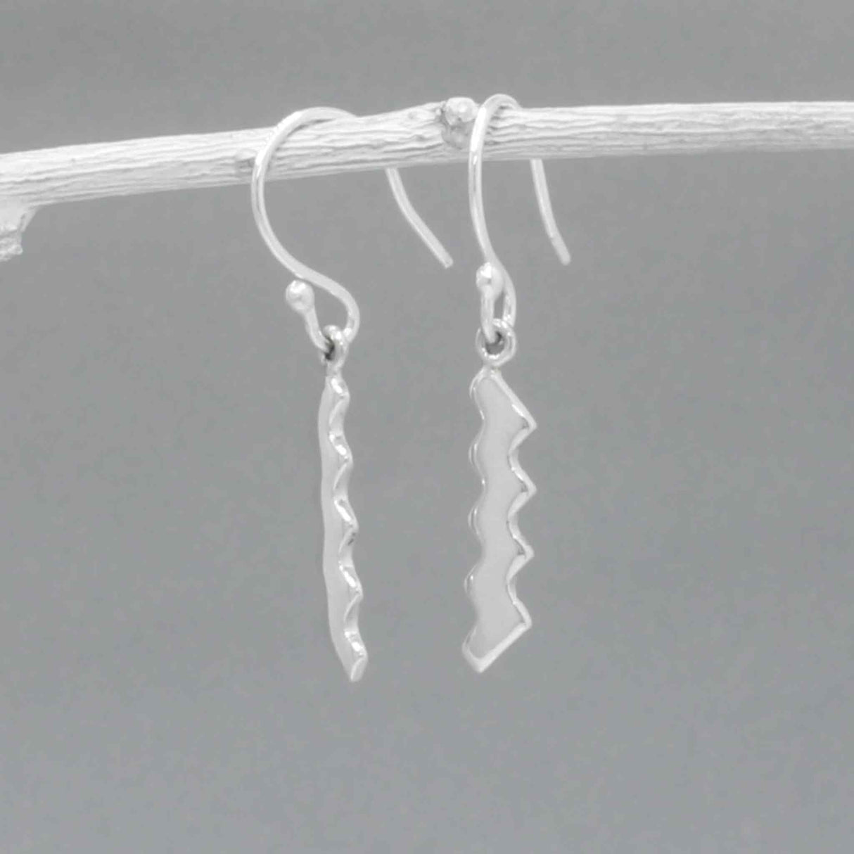 Éire Wild Atlantic Way Emblem Silver Dangle Earrings