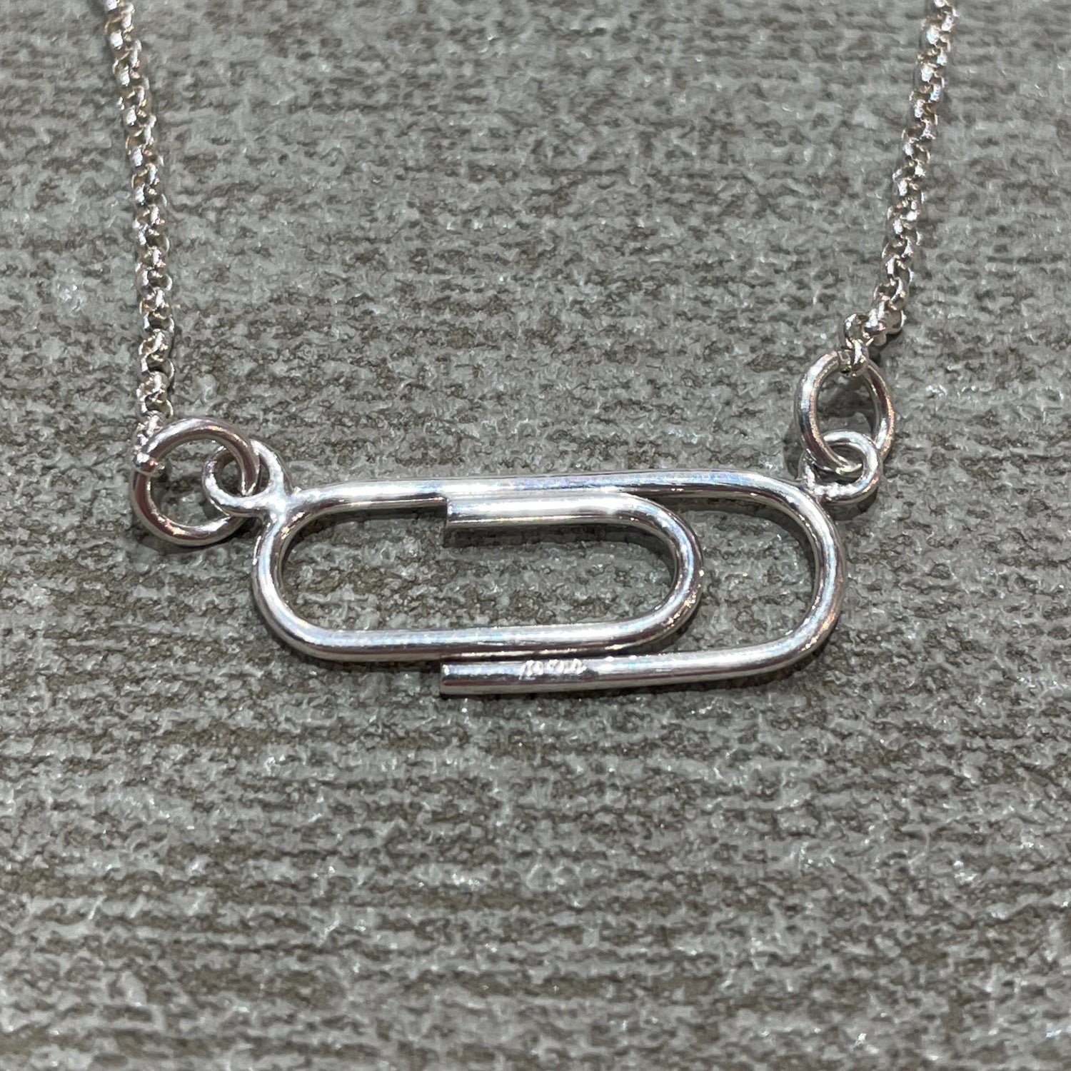 Piccoli Paper Clip Silver Ireland Pendant