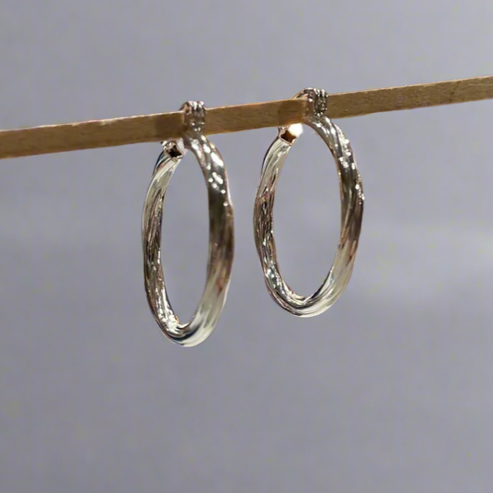 Lupita - Small Patterned Circle Silver Hoop Earrings