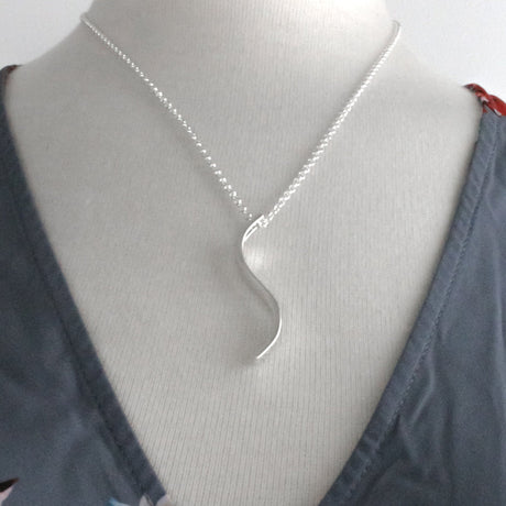 AYA Three-Dimensional S Bar Silver Pendant