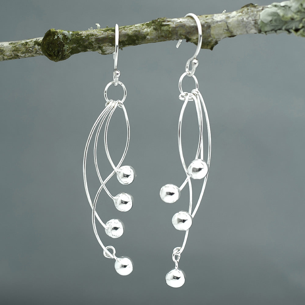 Áine Curved Wire Silver Bead Dangle Earrings