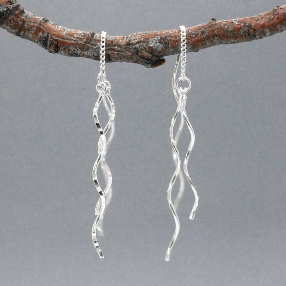 Áine - Double Curved Sticks Silver Threader Earrings - Dangle