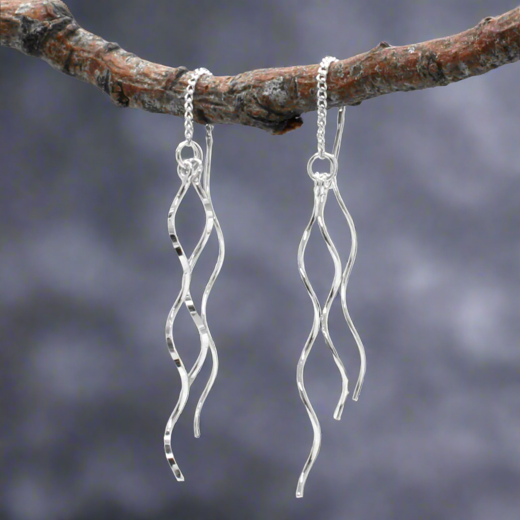 Áine - Double Curved Sticks Silver Threader Earrings - Dangle