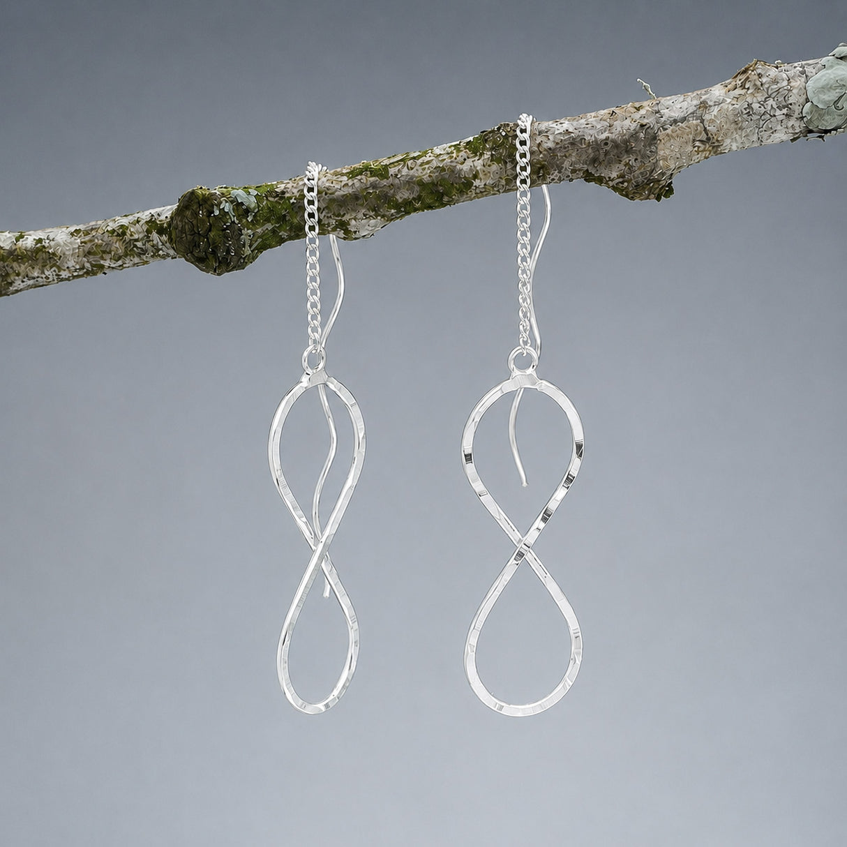 Áine Infinity Threader Silver Dangle Earrings