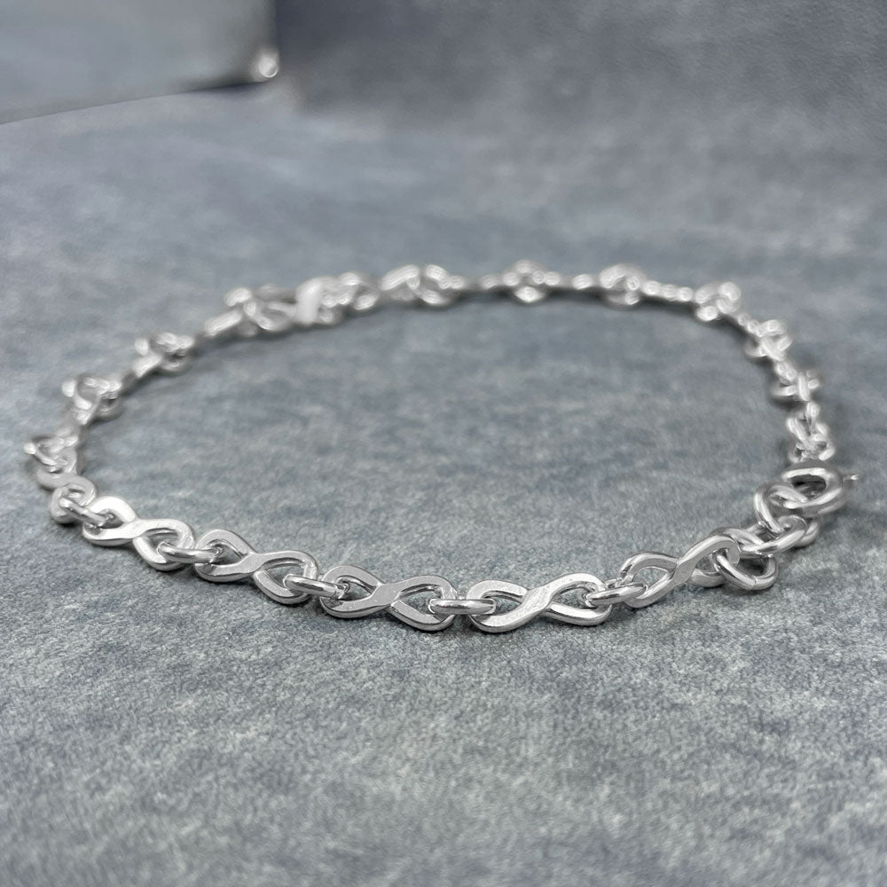 Aran - Infinity Link Silver Bracelet