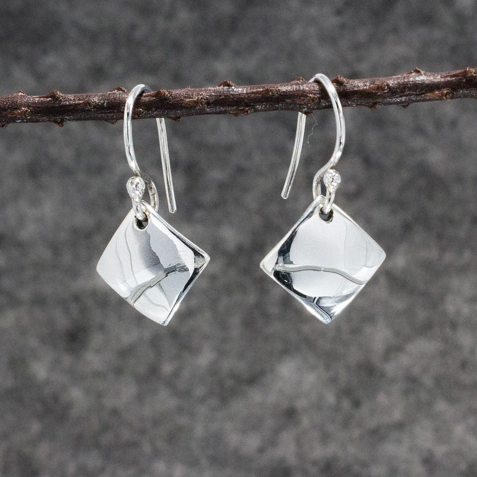 Artemis Small Rhombus Silver Dangle Earrings