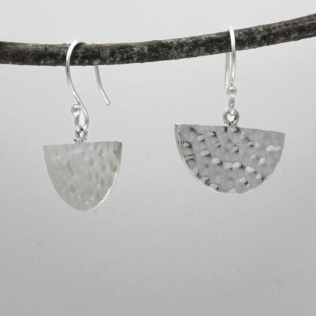 Artemis Abanico Hammered Silver Dangle Earrings