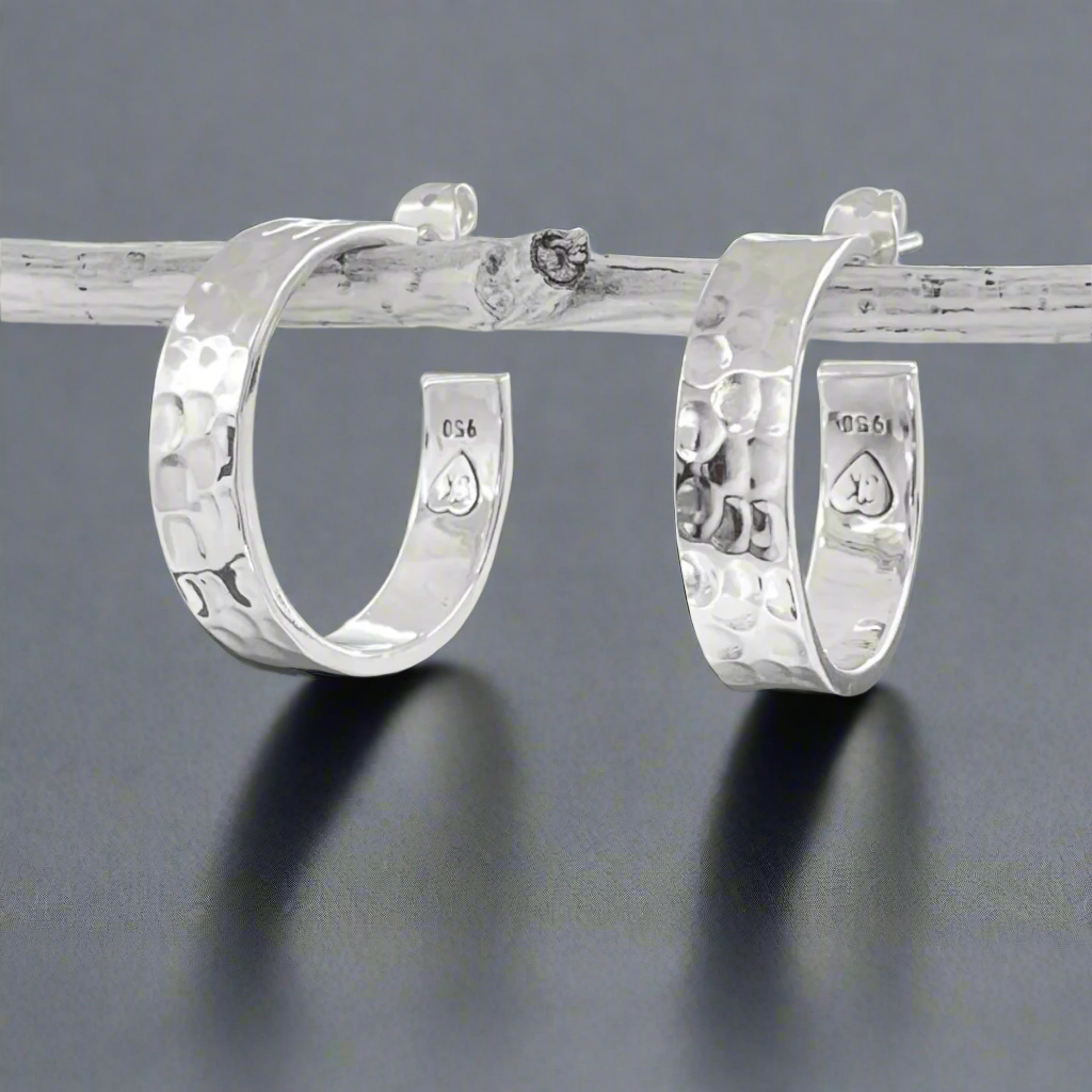 Artemis Nabyla Wide Hoop Hammered Silver Stud Earrings