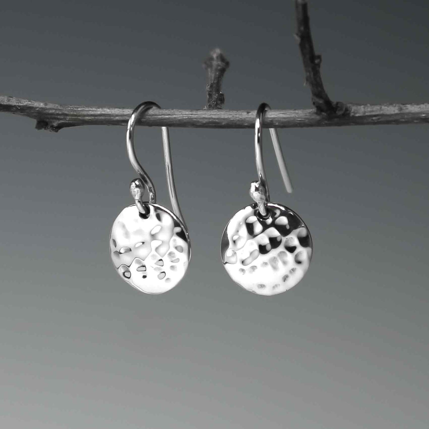 Artemis Disc Hammered Silver Dangle Earrings