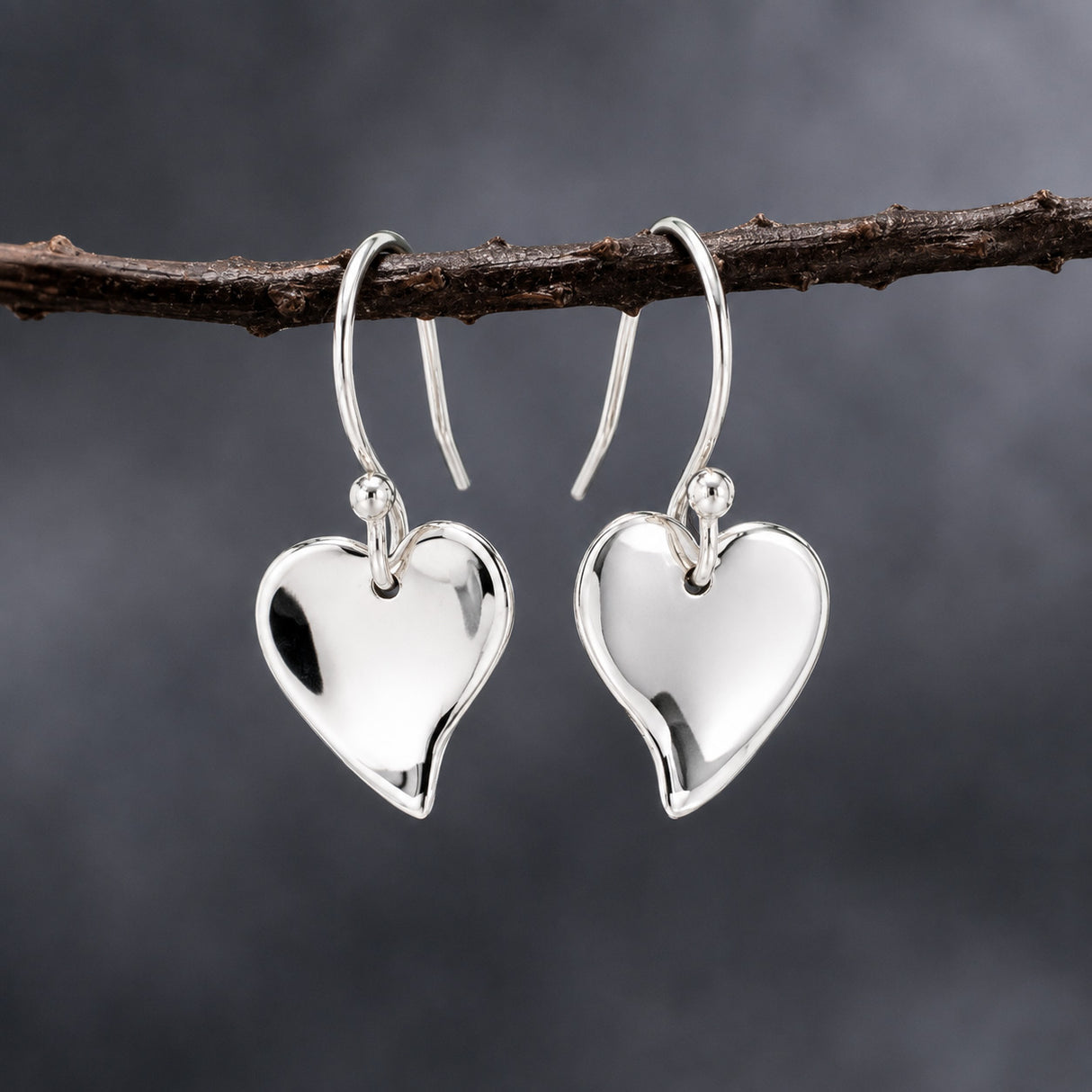 Croí Small Heart Silver Dangle Earrings
