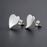 Croí Small Heart Silver Stud Earrings