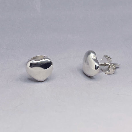 Croí Tiny Puffy Heart Silver Stud Earrings