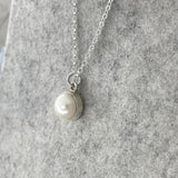 Péarla Dome No. 10 White Pearl Silver Pendant