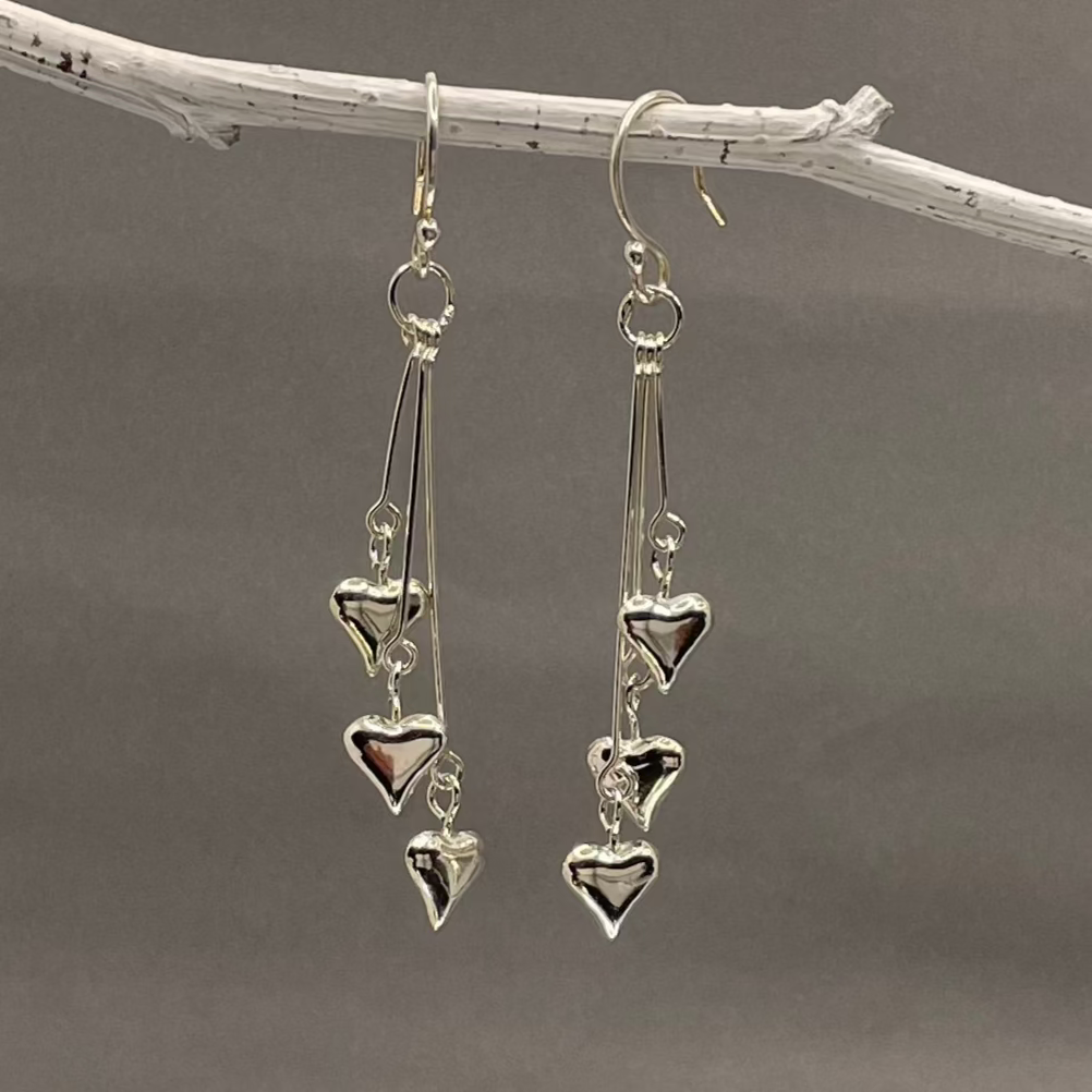 Croí - Three Heart Cascade Silver Earrings - Dangle