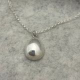 Móinéir Avo Silver Pendant