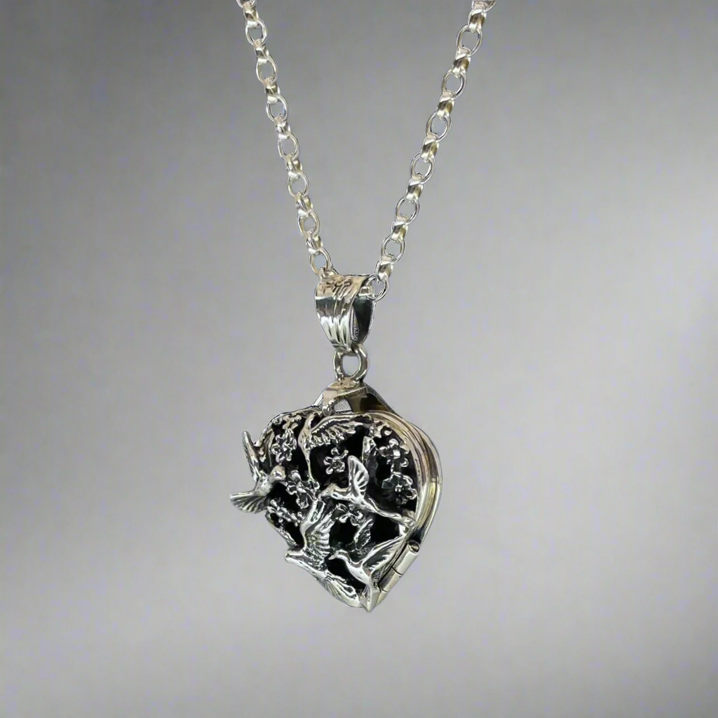 Croí - Heart Locket Silver Pendant with Hummingbirds & Flowers