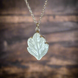 Péarla - Carved Mother of Pearl Leaf Silver Pendant