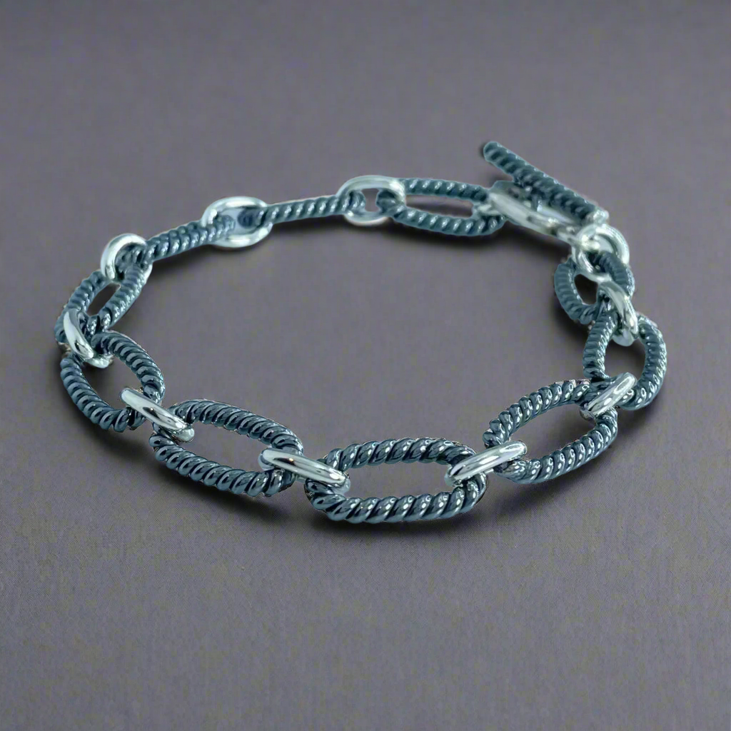 Áine - Oxidised Oblong Rope Silver Link Bracelet