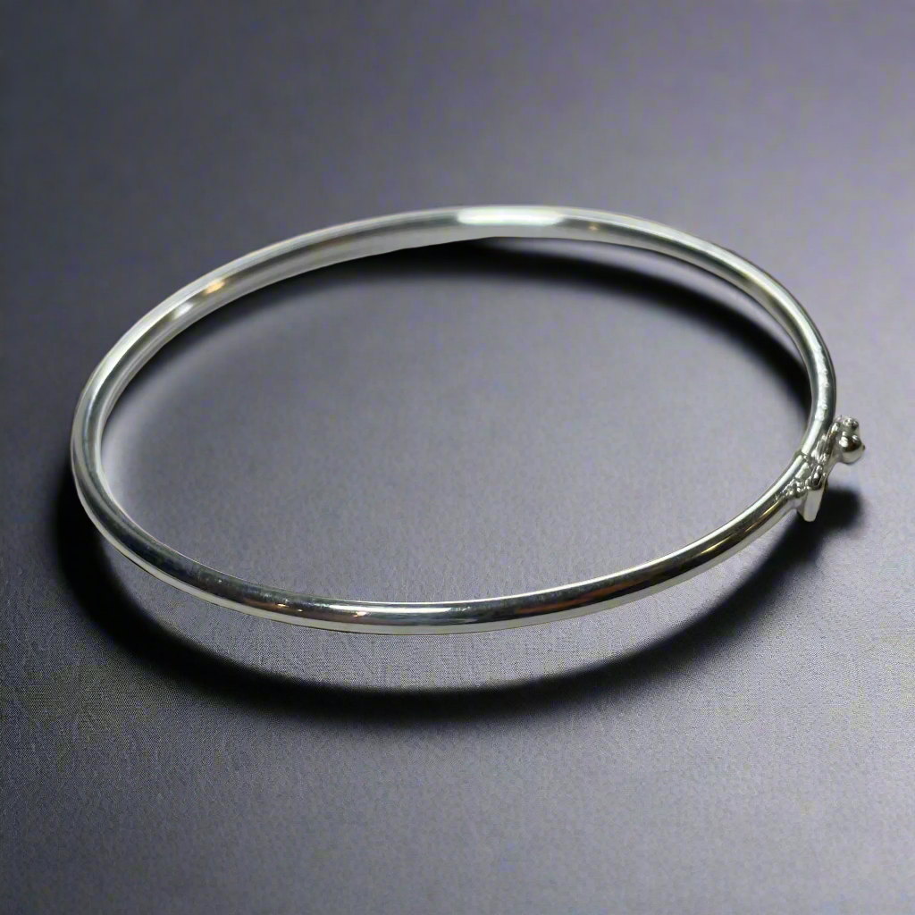 Tara - Thin Tube Silver Bangle Bracelet with Clasp