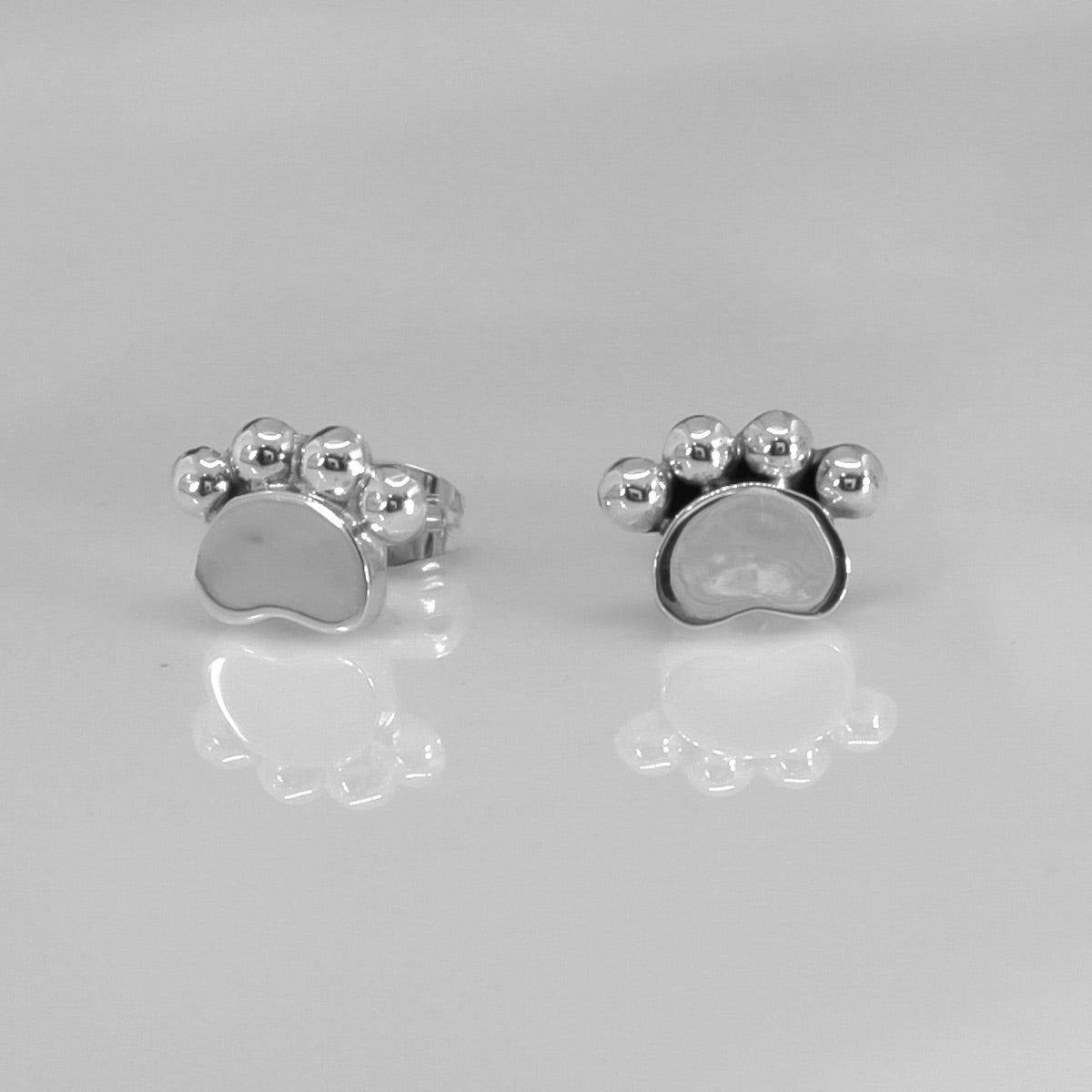 Memento Pawprint Silver Stud Earrings