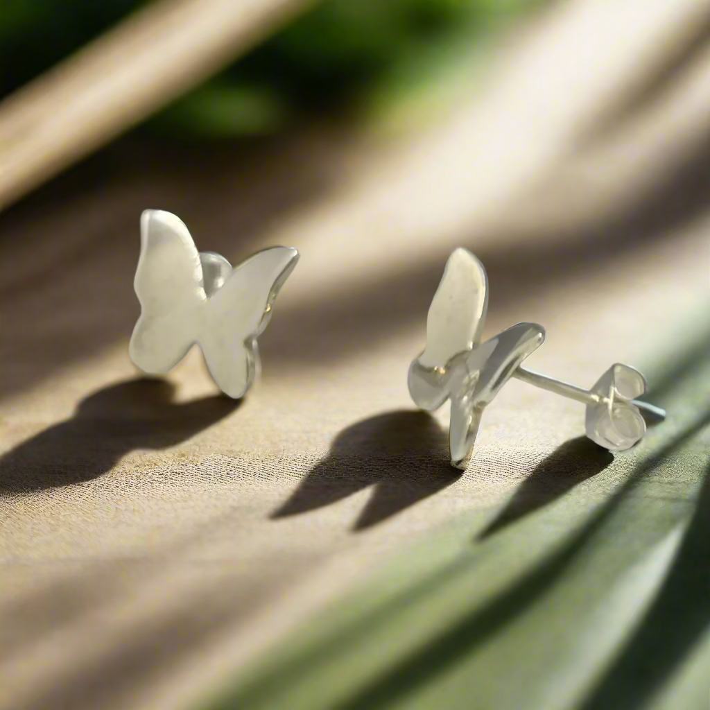 Moíneir - Grace Butterfly Silver Earrings - Stud