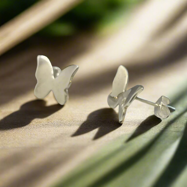 Moíneir - Grace Butterfly Silver Earrings - Stud