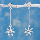 Móinéir Floating Flower Silver Stud Earrings