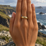 Óir Balbous 9K Yellow Gold Band Ring