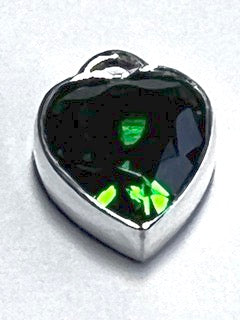 Eire - Green Glass Heart Silver Pendant